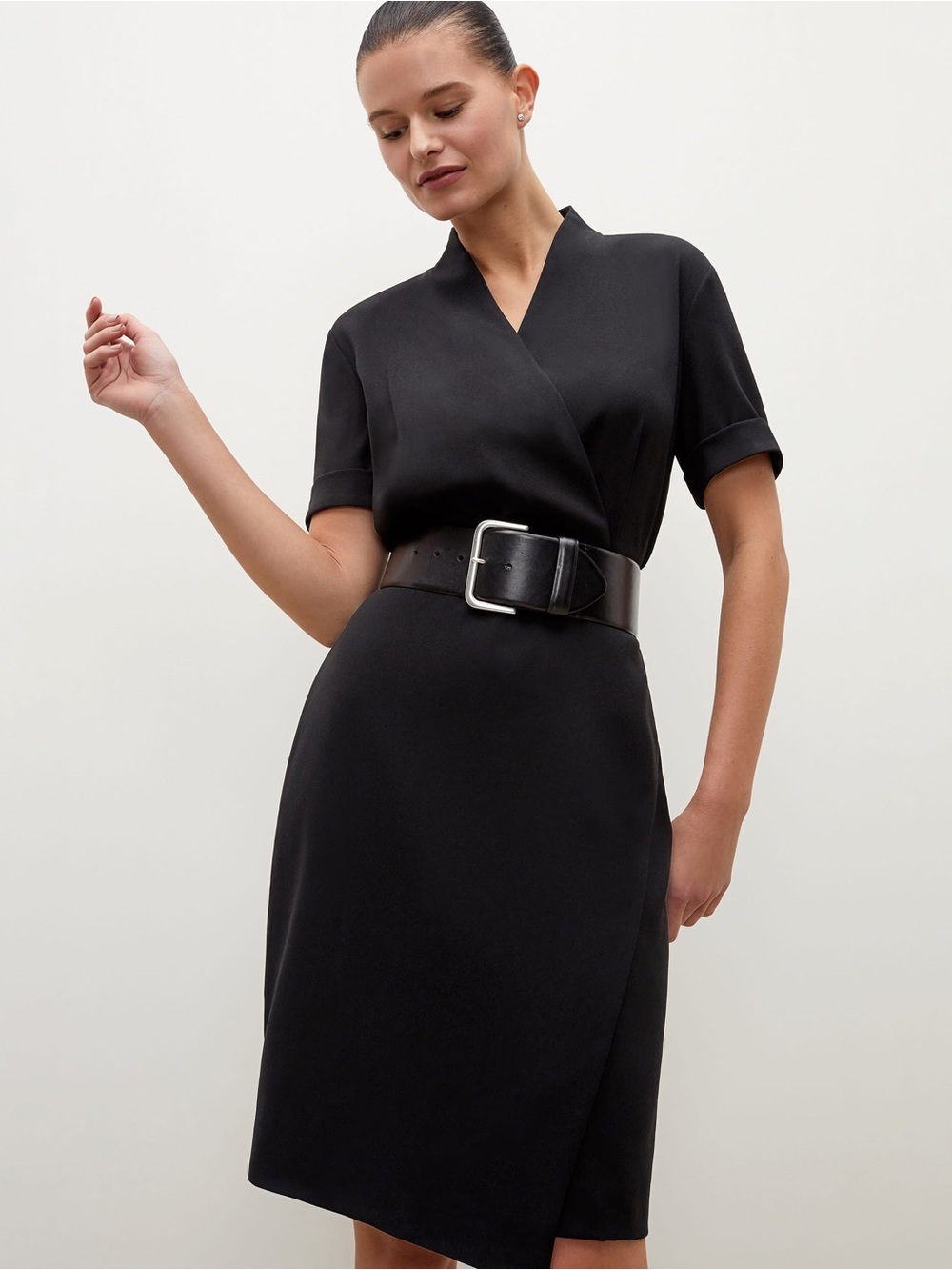 M.M. Laufleur • The Tory black crepe shift dress